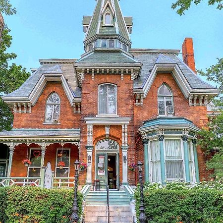 Hochelaga Inn Kingston Luaran gambar