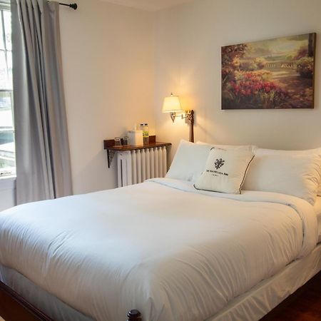 Hochelaga Inn Kingston Luaran gambar