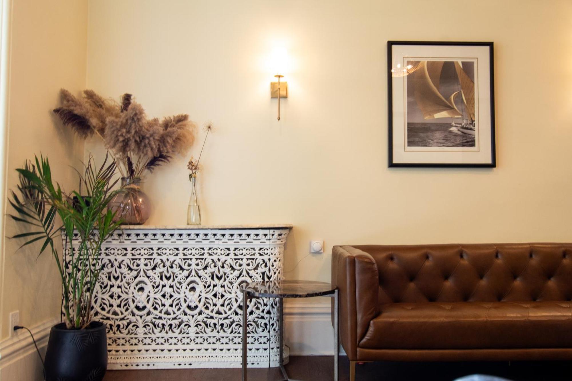 Hochelaga Inn Kingston Luaran gambar